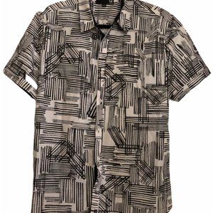 Size large black and white guess shirt